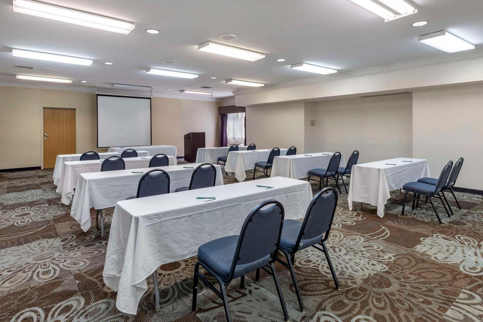 Quality Inn & Suites Denver Airport - Gateway Park آرورا المظهر الخارجي الصورة