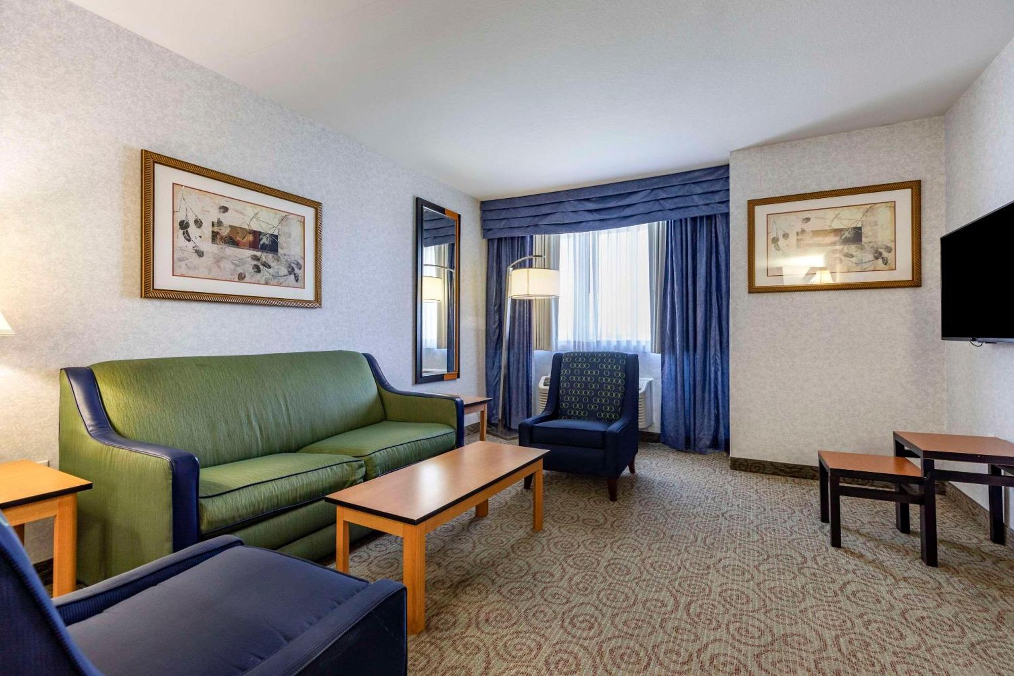Quality Inn & Suites Denver Airport - Gateway Park آرورا المظهر الخارجي الصورة
